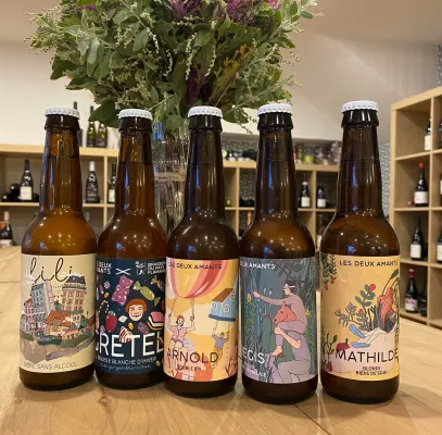 >Bières artisanales locales et d’ailleurs, Blonde, brune, IPA ou acidulée à découvrir à la cave à Bières Terres de Vignes à Montmorency (95)